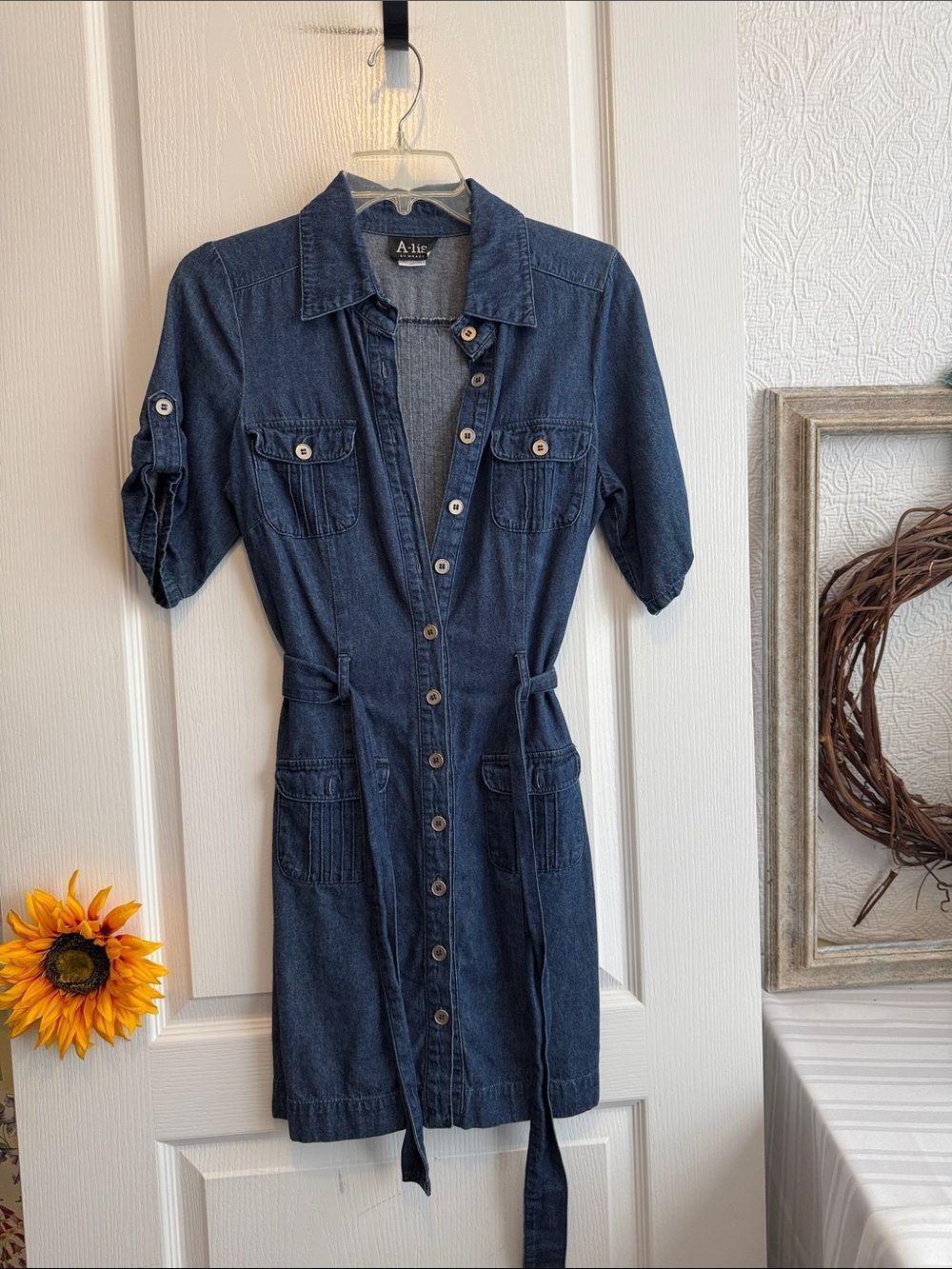 Vintage A-list Denim Full Button Dress with belt.  Size 9-10.